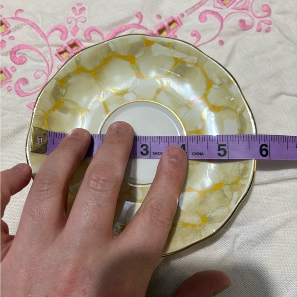 Vintage Gold and White Teacup and Saucer Set with Luxurious Design - Picture 8 of 10
